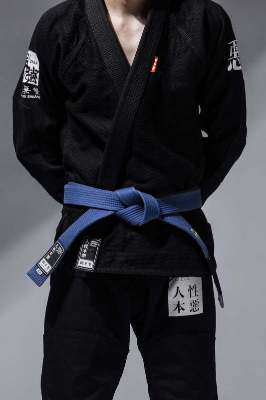 The Evolution of the Brazilian Jiu-Jitsu Gi: A Blend of Tradition and Innovation!