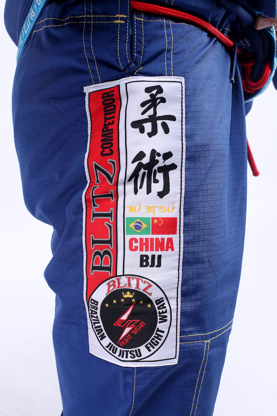 Classic BLITZ BJJ Gi: Embrace Excellence & Tradition